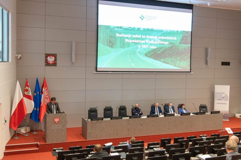 Posiedzenie Wojewódzkiej Rady Bezpieczeństwa Ruchu Drogowego w Poznaniu