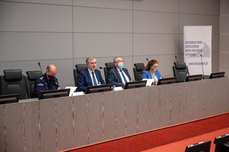 Posiedzenie Wojewódzkiej Rady Bezpieczeństwa Ruchu Drogowego w Poznaniu