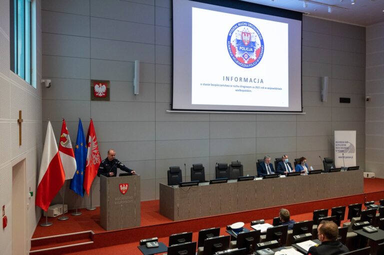 Posiedzenie Wojewódzkiej Rady Bezpieczeństwa Ruchu Drogowego w Poznaniu