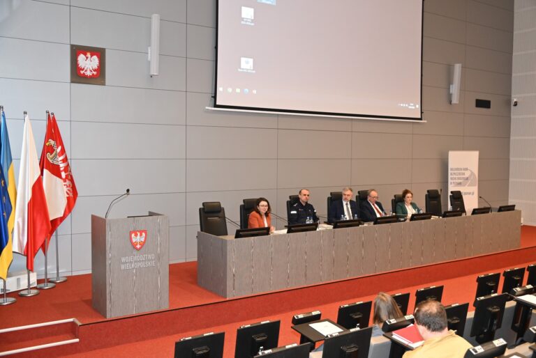 Posiedzenie Wojewódzkiej Rady Bezpieczeństwa Ruchu Drogowego w Poznaniu foto11