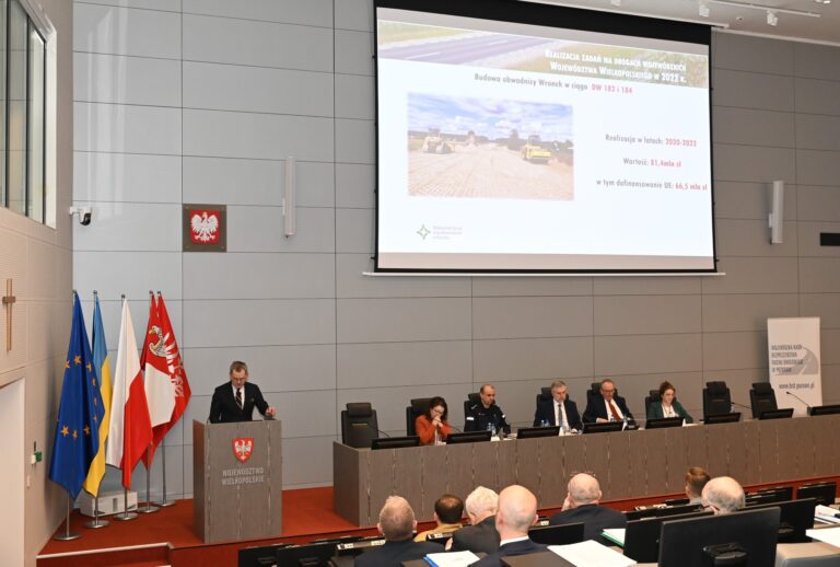 Posiedzenie Wojewódzkiej Rady Bezpieczeństwa Ruchu Drogowego w Poznaniu foto9